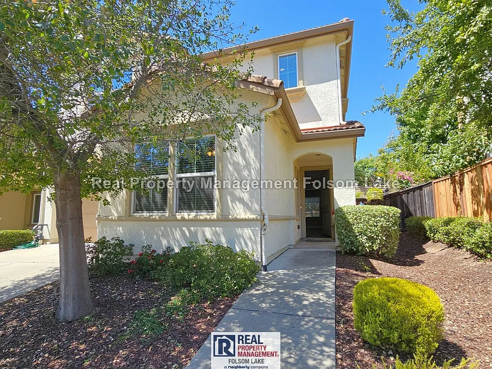1479 Leonard Ct