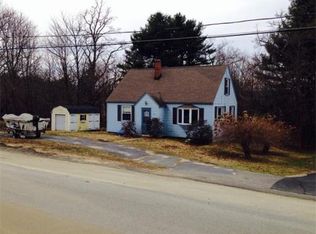 17 High St, Templeton, MA 01468