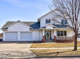 3126 Whitetail Ln, Ames, IA 50014