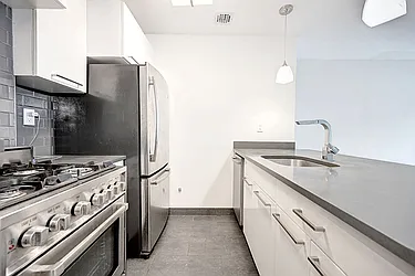 Rented by Urbane Brokerage