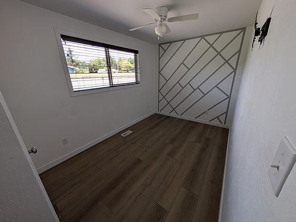 5th image of 2299 Delta Waters Rd
