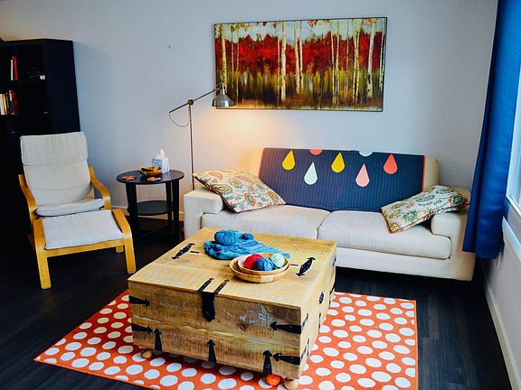 Furnished living room 2