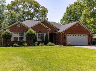 1 Jamestown Dr, Conway, AR 72032