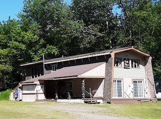 8 Main St, Stratton, ME 04982