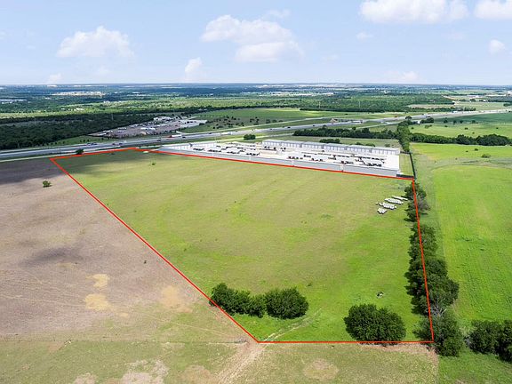2nd image of 6100 N Interstate Highway 35