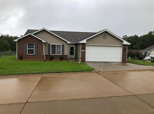 24493 Tanglewood Rd, Saint Robert, MO 65584