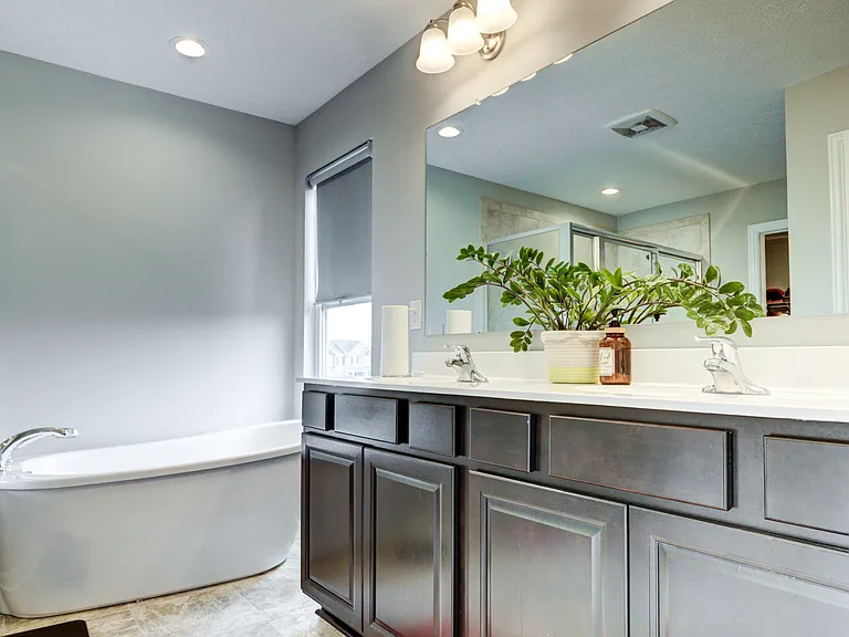 5589 Landgate Dr — Photo 5