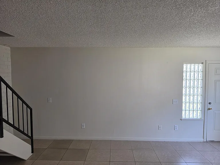 72721 Willow St — Photo 5
