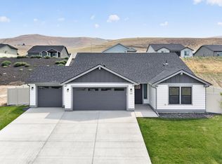 1624 SW Kelandren Dr, Prosser, WA 99350