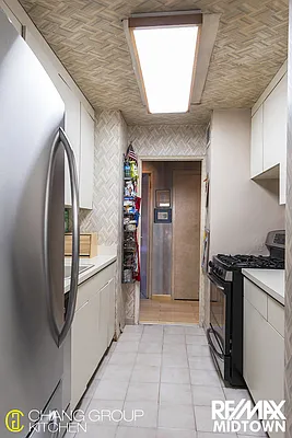 Sold by RE/MAX Midtown | media 15