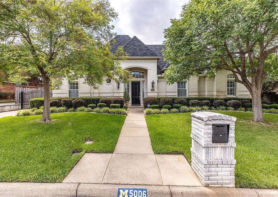 1st image of 5006 Deerwood Park Dr