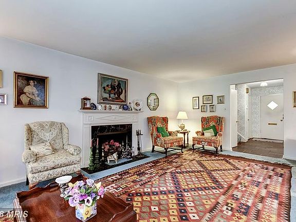 5th image of 9508 E Bexhill Dr