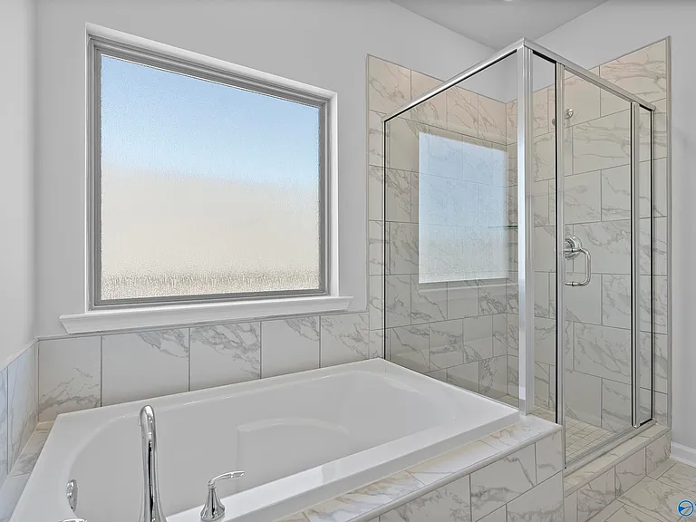 210 Osceola Cir — Photo 12