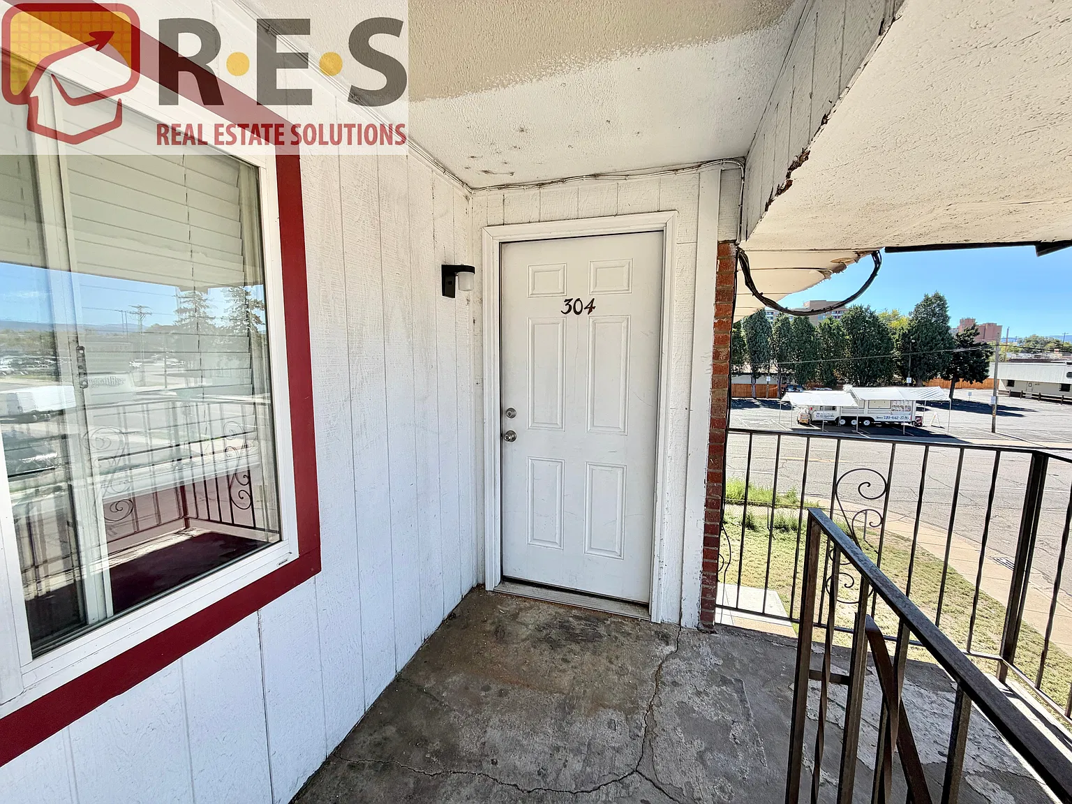 2 bed, 700 sqft, $1,195 — Photo 2