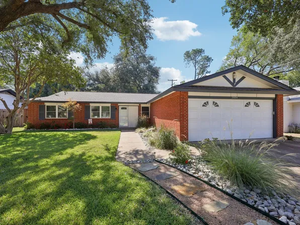 2604 Hollywood Dr, Arlington, TX 76013