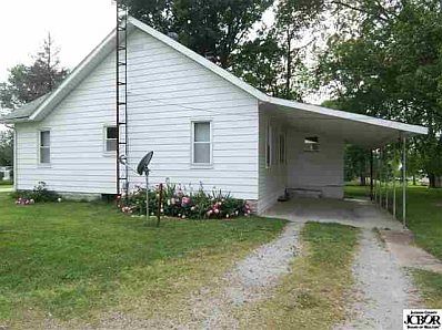 2nd image of 4818 W 2nd St
