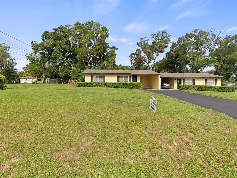 12215 Leanne Dr — Photo 1