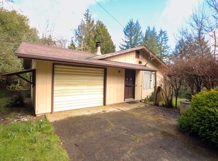 94821 Ramblewood Ln, Coquille, OR 97423