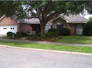 103 Yorkshire Cir, Lafayette, LA 70508