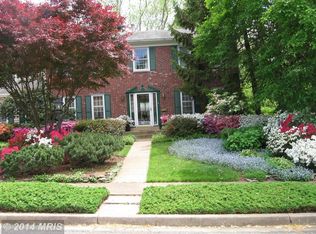 1939 Shiver Dr, Alexandria, VA 22307