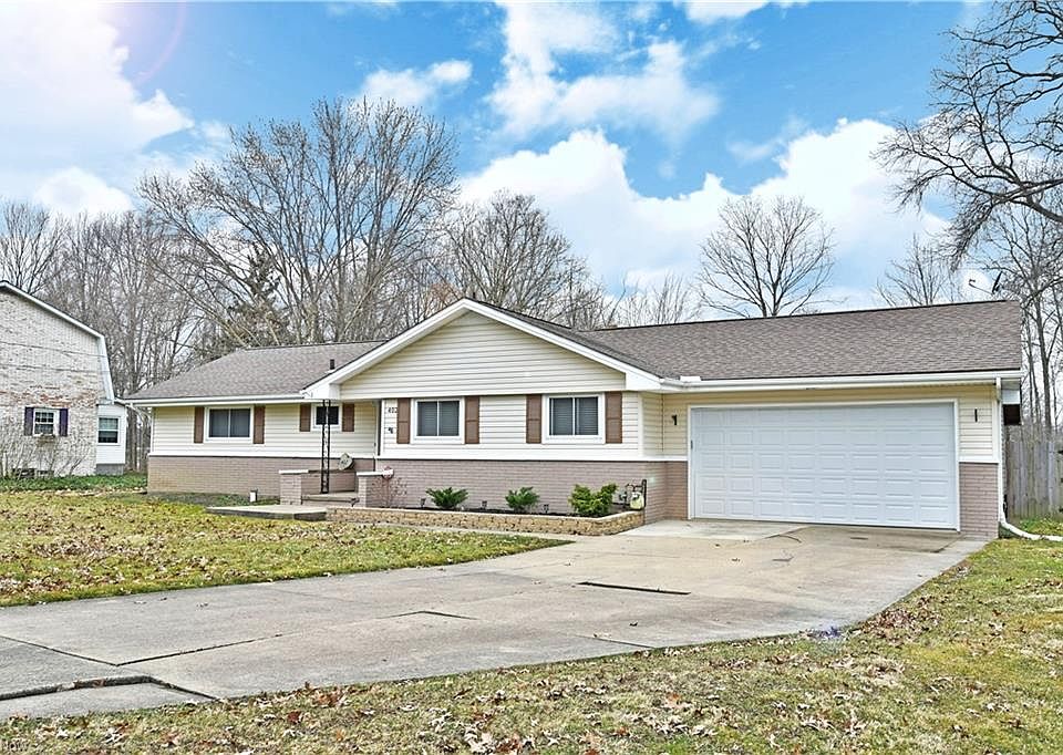 1st image of 402 Scoville Dr