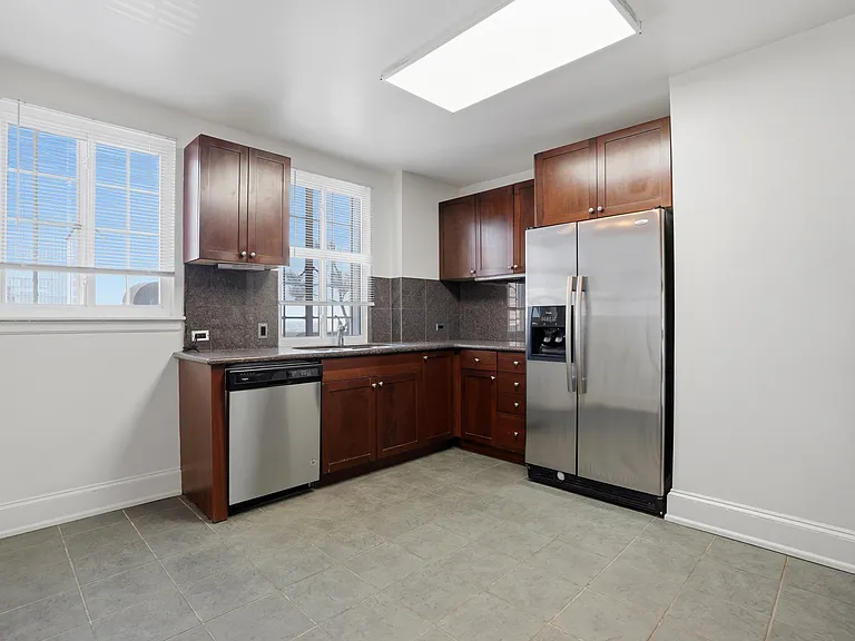 1514 Spruce St #Penthouse 2702 — Photo 11