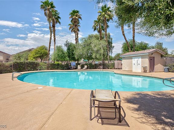 3rd image of 3209 Orange Orchid Pl Unit 3