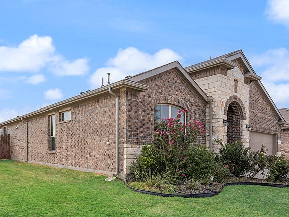 3rd image of 11229 Guinness Dr
