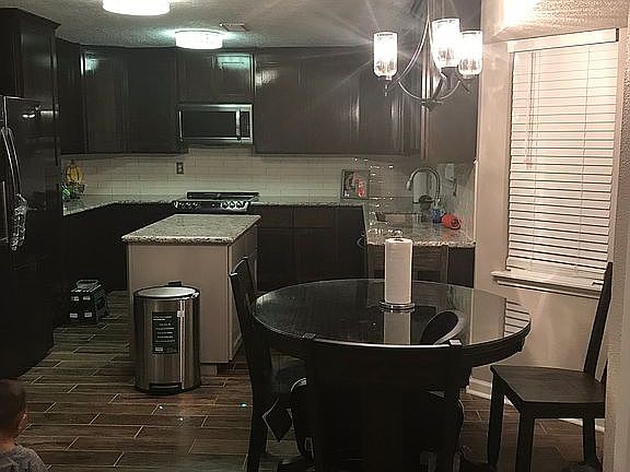 3rd image of 5301 Lorraine Dr