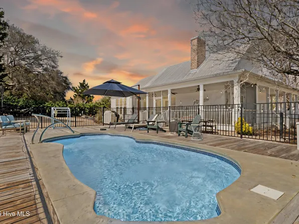 4438 Glenscape Lane SE, Southport, NC 28461