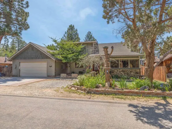 622 Sunset Ln, Sugarloaf, CA 92386