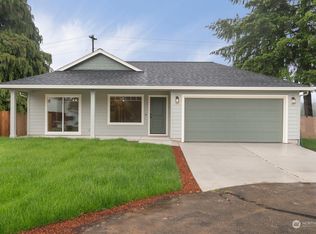 526 Balcer Ave NE, Castle Rock, WA 98611
