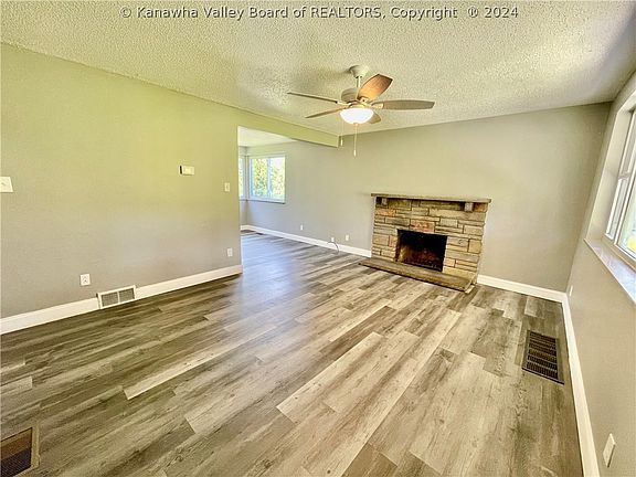 5th image of 5 Fairview Acres