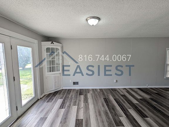 5th image of 6204 E 139th St