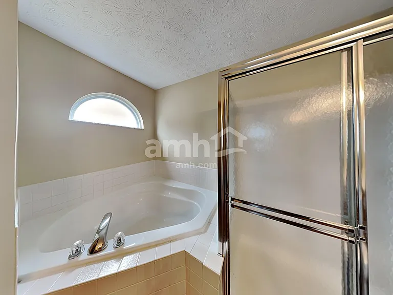 4226 Sestos Dr — Photo 12