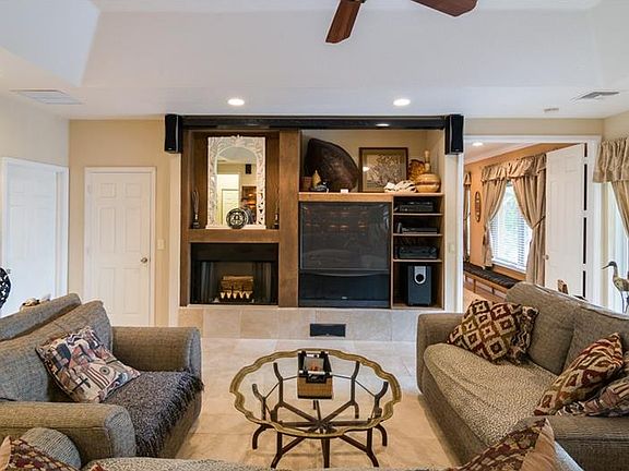 5th image of 1165 Edgemere Pl