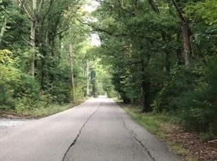 16 Fales Rd, Plainville, MA 02762