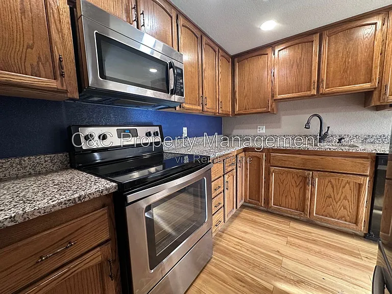 11330 Fair Oaks Blvd #103 — Photo 3