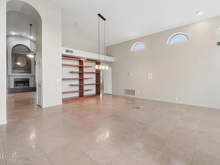 1307 E Treasure Cove Dr — Photo 7