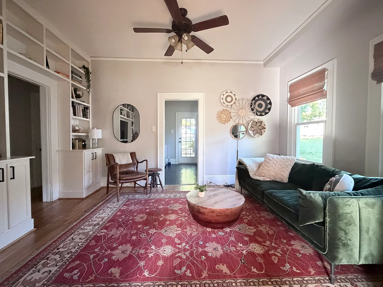 2 bed, 882 sqft, $1,600 — Photo 4
