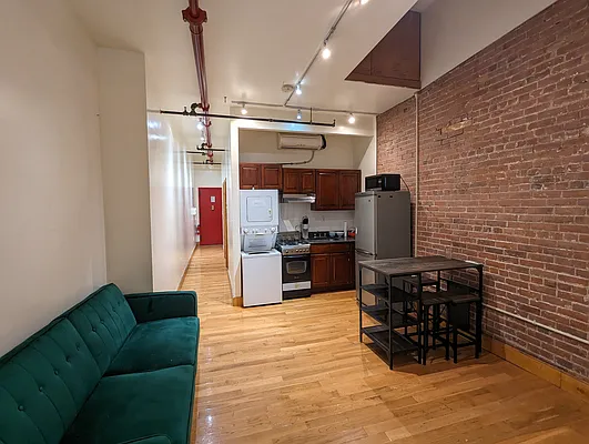 Rented by Owner | media 1