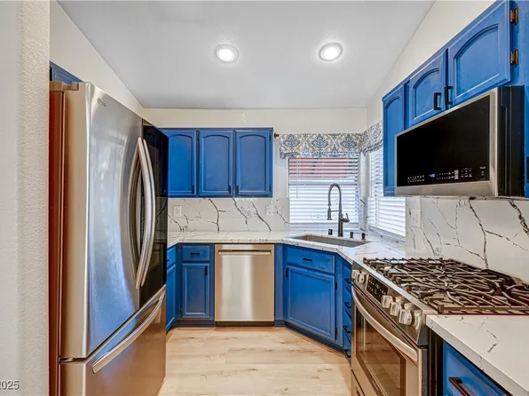 1809 Derbyshire Dr, Las Vegas, NV 89117
