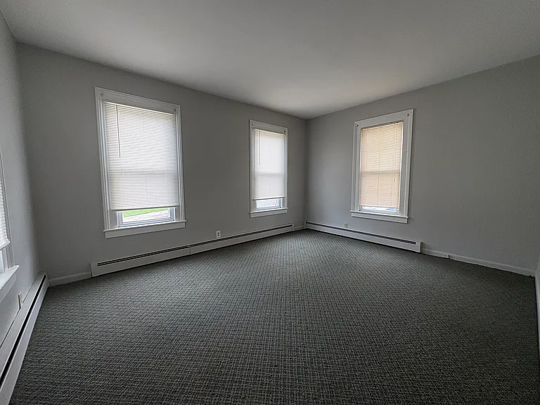 33 Elm St #1 — Photo 7