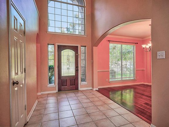 5th image of 3214 River Birch Dr