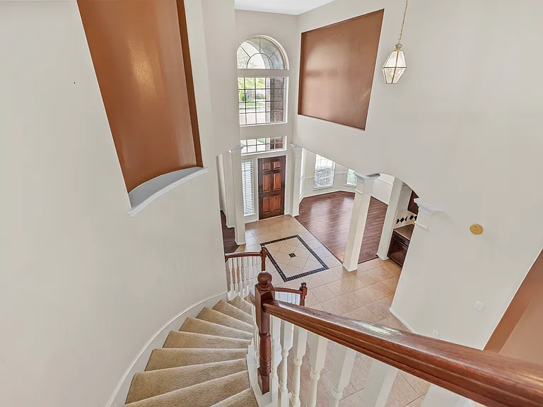 1111 Blue Leaf Dr — Photo 8