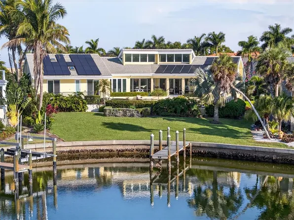 1571 Harbor Cay Ln, Longboat Key, FL 34228