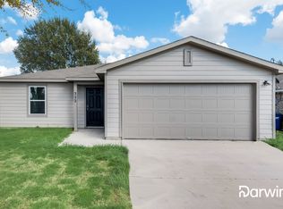 322 Flagship Ln, Gun Barrel City, TX 75156