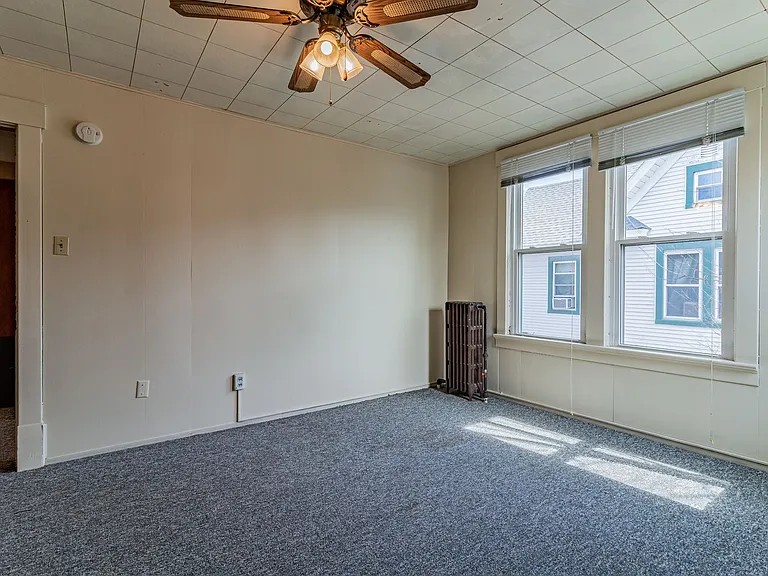 311 W Green St — Photo 26