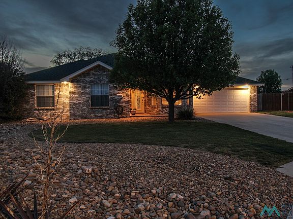 4th image of 4324 Sandstone Dr