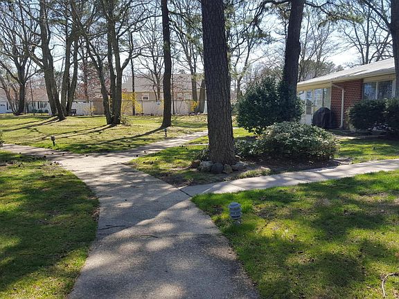 4th image of 1259D Argyll Cir #100D
